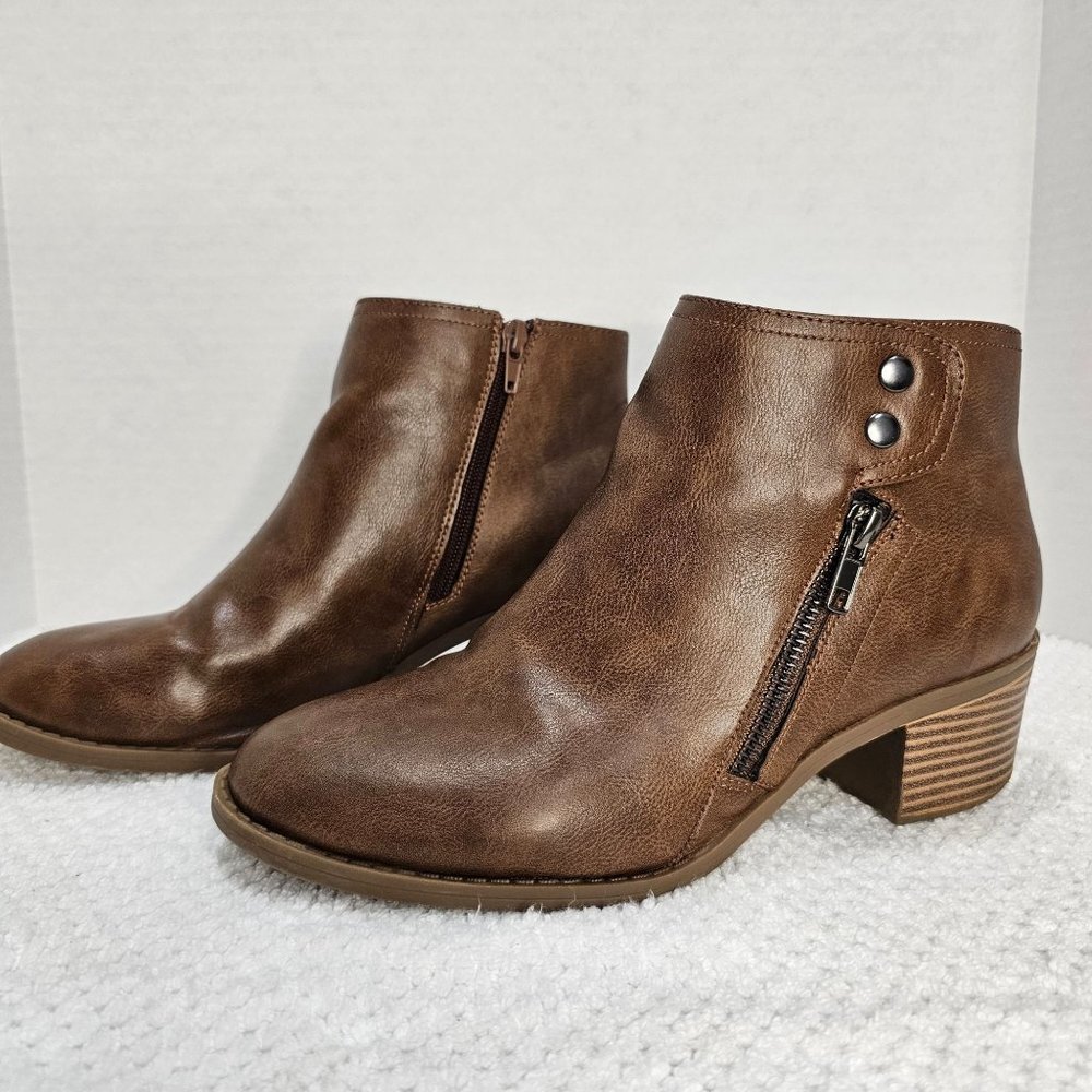 GH Bass & Co Leather Ankle Boots Women's Size‎ 9M